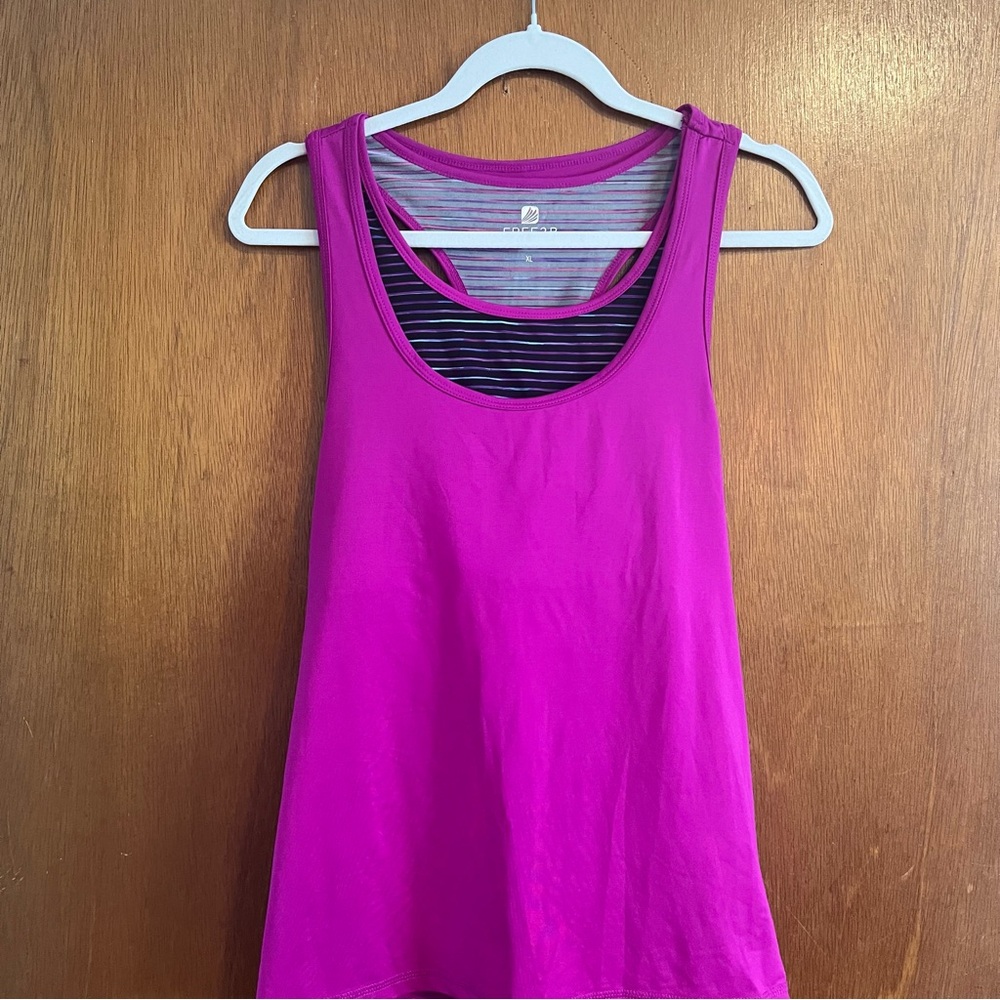 Exercise Tank Top with Built in Sports Bra - Picture 2 of 4